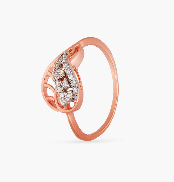 The Twinkling Bract Ring